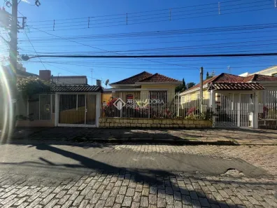 Casa com 2 Quartos à venda, 130m² no Santo Antônio, Porto Alegre