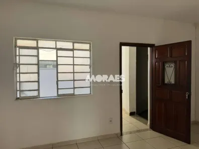 Apartamento com 2 Quartos para alugar, 55m² no Centro, Bauru