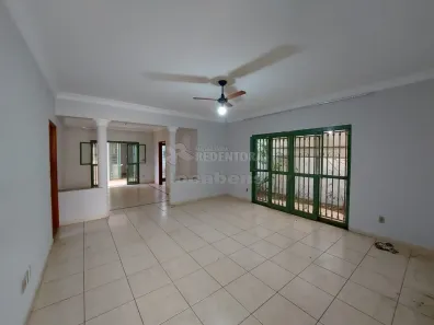 Casa com 3 Quartos à venda, 199m² no Santos Dumont, São José do Rio Preto