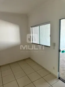 Casa com 3 Quartos à venda, 170m² no Granada, Uberlândia