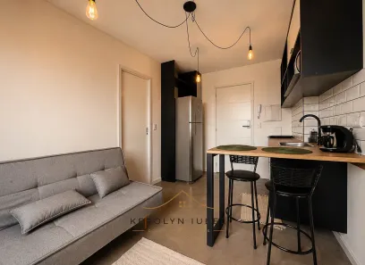 Apartamento com 1 Quarto para alugar, 25m² no Centro, Curitiba