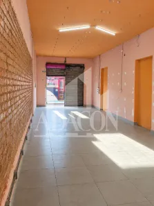 Ponto Comercial para alugar, 90m² no Azenha, Porto Alegre