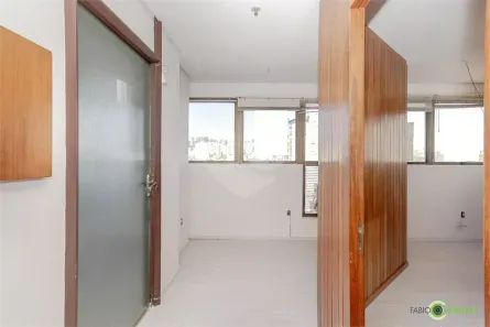 Sala Comercial à venda, 38m² no Moinhos de Vento, Porto Alegre