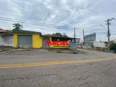 Imóvel Comercial com 3 Quartos à venda, 400m² no Jardim Aeroporto, São José dos Campos