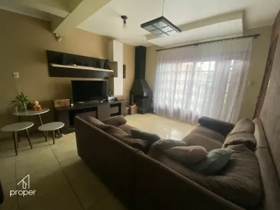 Sobrado com 3 Quartos à venda, 260m² no Areal, Pelotas
