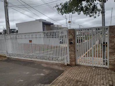 Casa de Condomínio com 3 Quartos à venda, 150m² no Uvaranas, Ponta Grossa