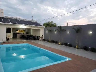 Casa com 1 Quarto à venda, 65m² no Jardim Aurora, Maringá