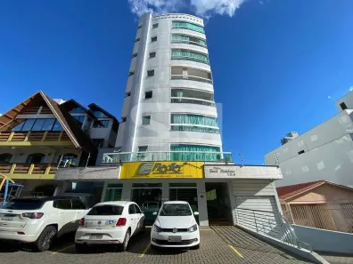 Apartamento com 2 Quartos para alugar, 90m² no Presidente Médici, Chapecó