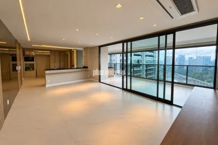Apartamento com 4 Quartos para alugar, 186m² no Jardim Fonte do Morumbi, São Paulo