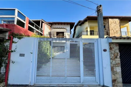 Sobrado com 2 Quartos à venda, 108m² no Vila Santa Rosa, Guarujá