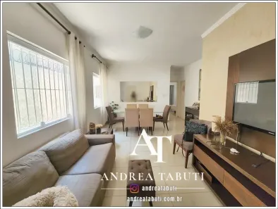 Casa com 3 Quartos à venda, 220m² no Vila Universitária, São Paulo