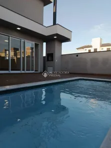 Casa com 3 Quartos à venda, 185m² no Rio Tavares, Florianópolis