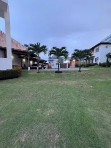 Casa com 5 Quartos para alugar, 191m² no Pitangueiras, Lauro de Freitas