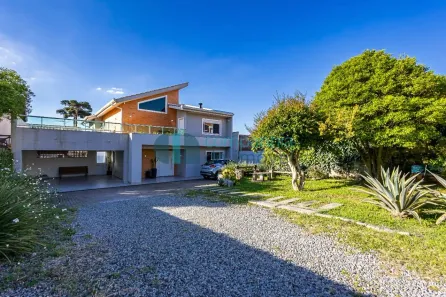 Casa com 3 Quartos à venda, 350m² no Boqueirão, Curitiba