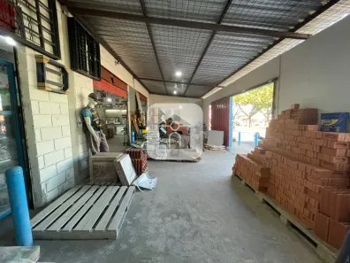 Galpão/Depósito/Armazém para alugar, 360m² no Jardim Ipanema, Uberlândia