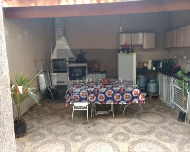 Sobrado com 4 Quartos à venda, 260m² no Vila Nova Aliança, Jacareí