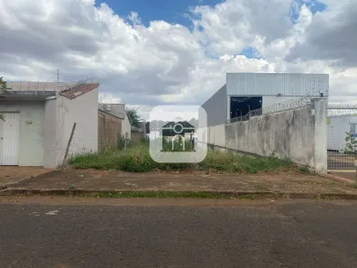 Lote/Terreno à venda, 400m² no Tibery, Uberlândia