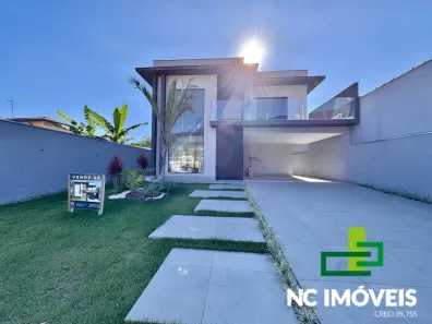 Casa de Condomínio com 4 Quartos à venda, 250m² no Mar Verde, Caraguatatuba