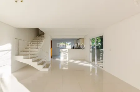 Casa de Condomínio com 3 Quartos à venda, 169m² no Guarujá, Porto Alegre