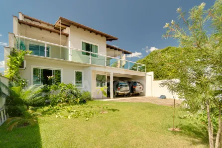 Casa com 6 Quartos à venda, 256m² no Fábio Silva, Tubarão