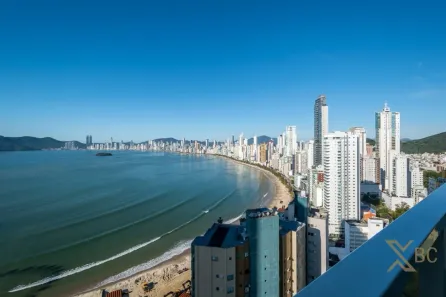 Apartamento com 3 Quartos à venda, 165m² no Pioneiros, Balneário Camboriú
