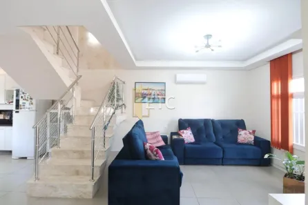 Casa com 5 Quartos para alugar, 233m² no Estância Velha, Canoas