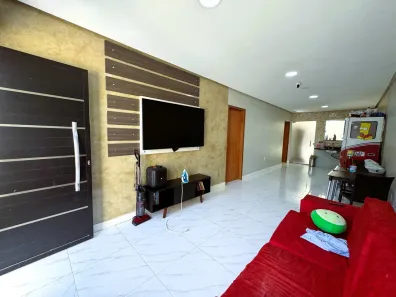 Casa de Condomínio com 3 Quartos à venda, 200m² no Tarumã, Manaus