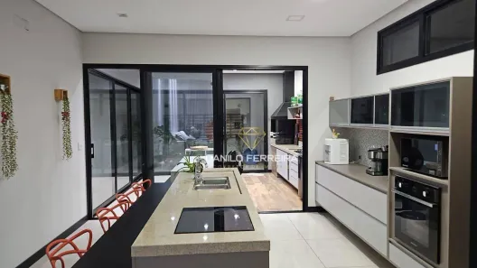 Casa de Condomínio com 3 Quartos à venda, 212m² no Residencial Lagos D'Icaraí, Salto