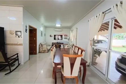 Fazenda/Sítio com 3 Quartos à venda, 230m² no Jardim Nova York, Castilho
