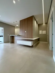 Apartamento com 3 Quartos para alugar, 98m² no Loteamento Malbec, Maringá