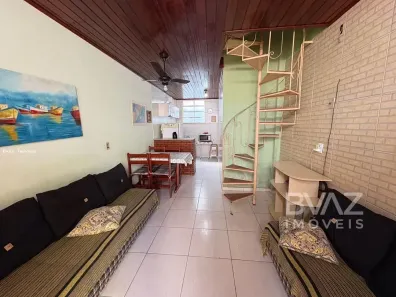 Casa com 2 Quartos à venda, 70m² no Peró, Cabo Frio