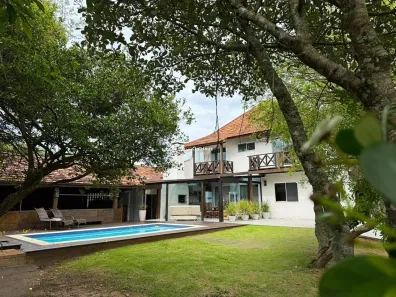 Casa de Condomínio com 6 Quartos à venda, 426m² no Rio Tavares, Florianópolis