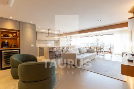 Apartamento com 3 Quartos à venda, 153m² no Moema, São Paulo