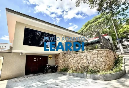 Casa com 7 Quartos à venda, 239m² no Alto da Lapa, São Paulo