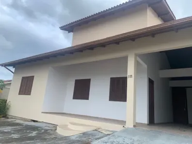 Casa com 4 Quartos à venda, 164m² no Campeche, Florianópolis