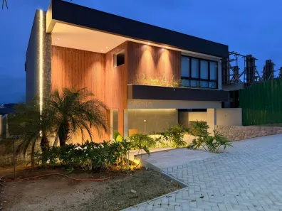 Casa com 4 Quartos à venda, 470m² no São Pedro, Juiz de Fora