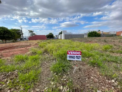 Lote/Terreno à venda, 300m² no Jardim Itália, Santa Fé
