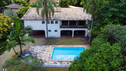 Casa de Condomínio com 4 Quartos à venda, 1299m² no Vila Santo Antônio, Cotia