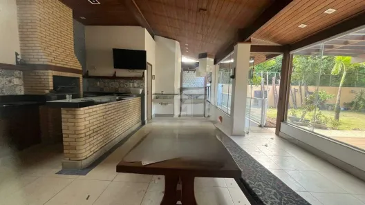 Casa de Condomínio com 4 Quartos para alugar, 360m² no Santa Luzia, Serra