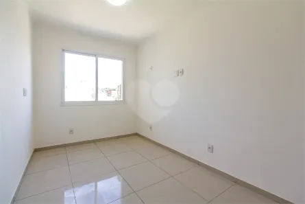 Apartamento com 1 Quarto para alugar, 35m² no Partenon, Porto Alegre