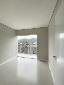 Apartamento com 2 Quartos para alugar, 56m² no Tifa Martins, Jaraguá do Sul