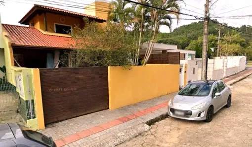 Sobrado com 4 Quartos à venda, 175m² no Canasvieiras, Florianópolis