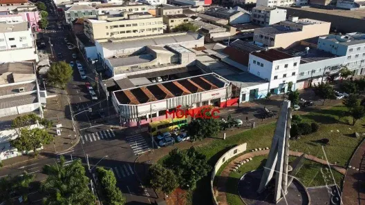 Galpão/Depósito/Armazém à venda, 480m² no Centro, Londrina