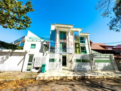 Casa com 4 Quartos à venda, 526m² no Camboinhas, Niterói