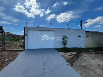 Casa com 3 Quartos para alugar, 151m² no Jardim Helvécia, Aparecida de Goiânia