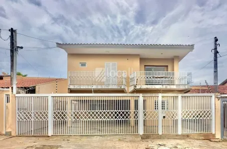 Casa com 4 Quartos para alugar, 310m² no Parque Residencial Romano Calil, São José do Rio Preto