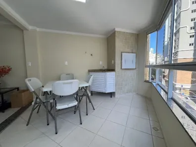 Apartamento com 2 Quartos para alugar, 86m² no Centro, Balneário Camboriú