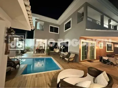 Casa de Condomínio com 4 Quartos à venda, 300m² no Vargem Pequena, Rio de Janeiro