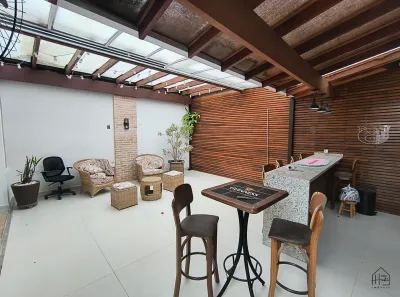 Casa de Condomínio com 3 Quartos à venda, 220m² no Jardim Colibri, Cotia