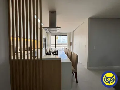 Apartamento com 3 Quartos para alugar, 77m² no Canasvieiras, Florianópolis
